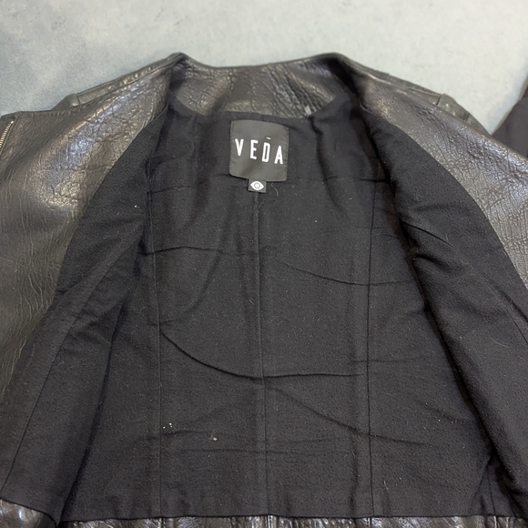 Veda Dallas Leather Motor Jacket Size S Black Stretchy Sleeve Panel Biker 100% L - Picture 8 of 10